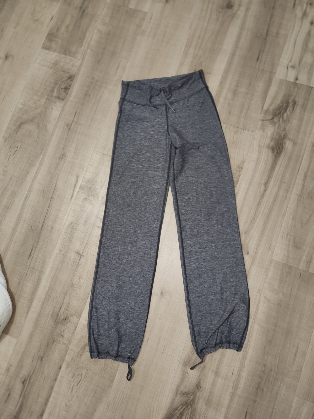 Lululemon Gray Drawstring Active Pants